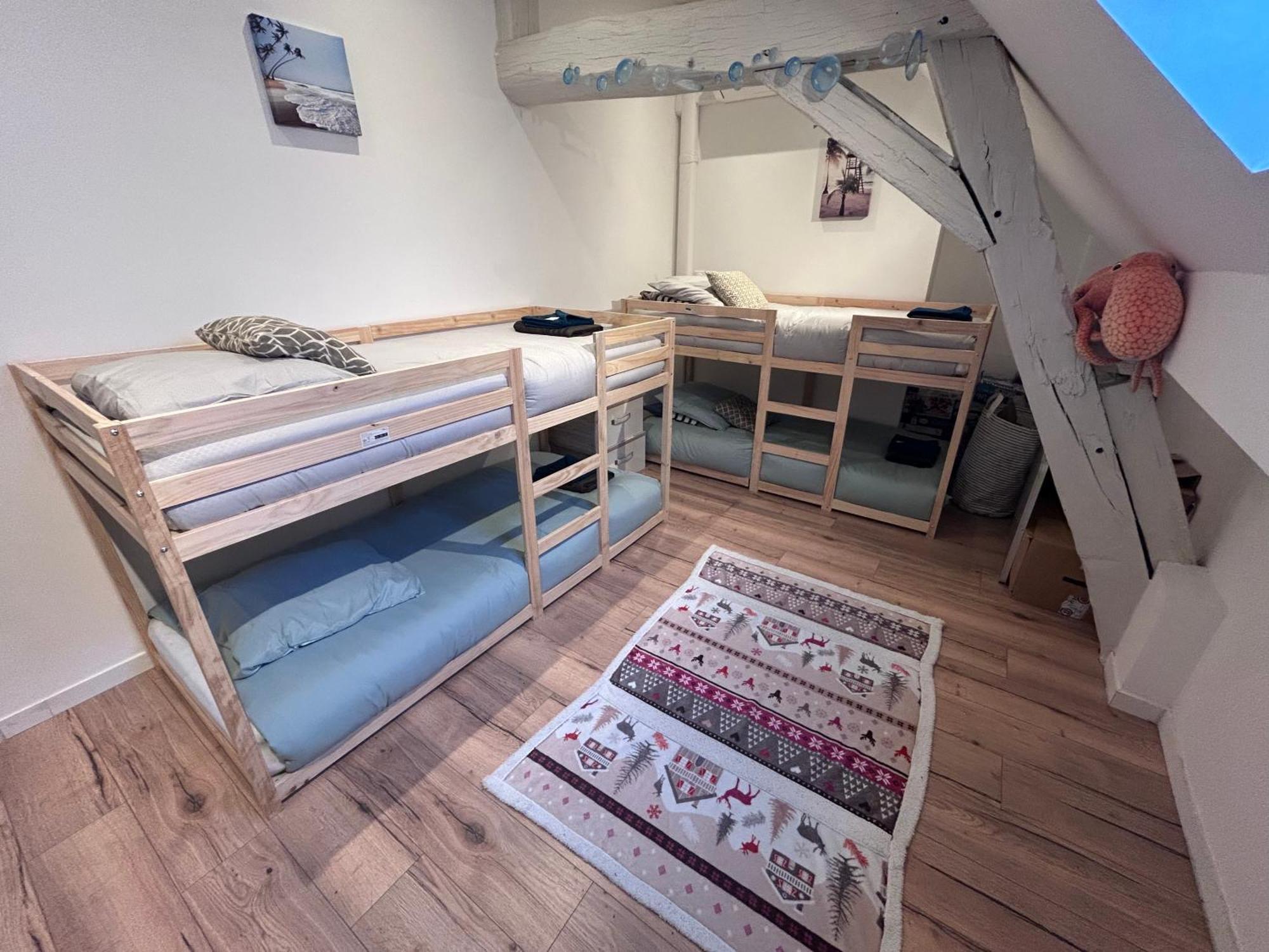 La Chambre Des Petits Voyageurs Sennecey-lès-Dijon エクステリア 写真