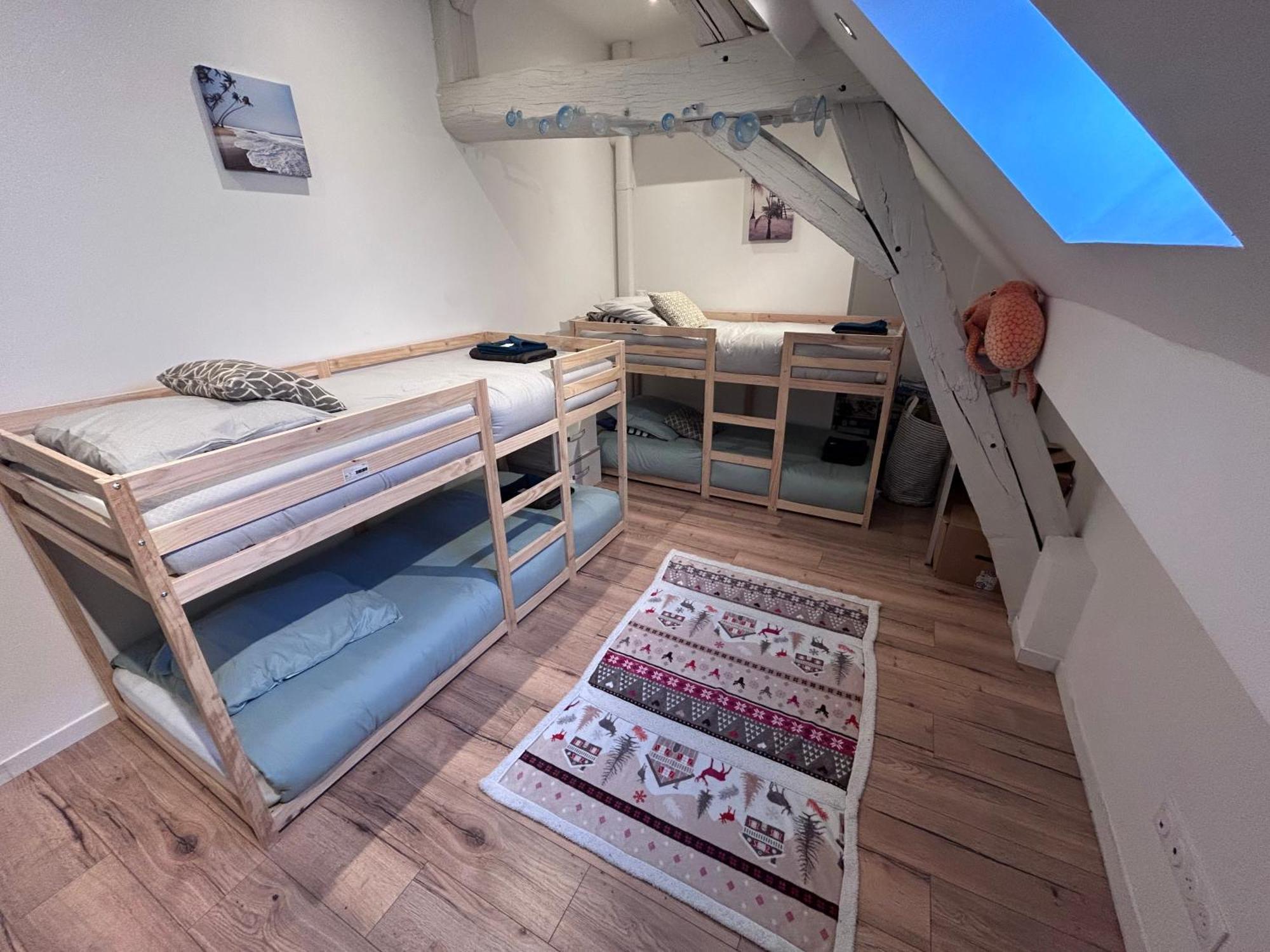 La Chambre Des Petits Voyageurs Sennecey-lès-Dijon エクステリア 写真